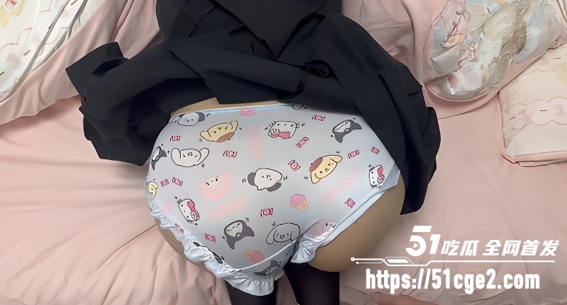 野猫小怪兽强行操女儿03 野猫小怪兽强行操女儿03