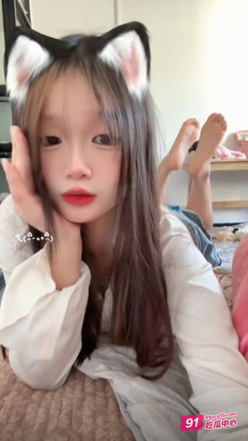 抖音高颜值嫩妹袁帅私下兼职做鸡！1V1裸聊视频流出～
