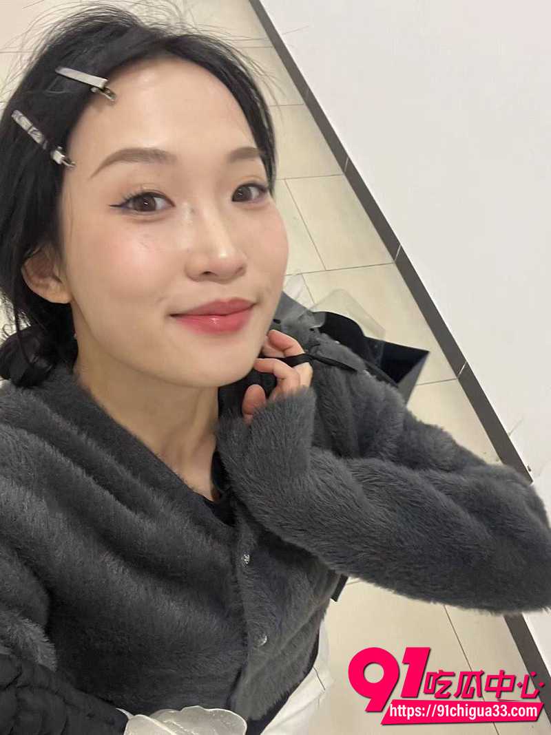 浙大商学院小母狗 2 浙大商学院小母狗 2