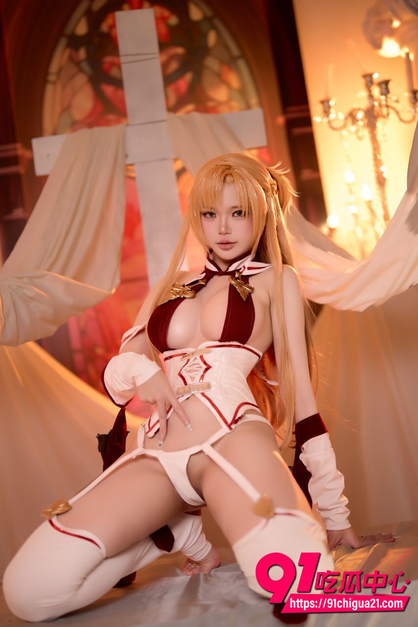 福利姬ZinieQ最新写真作品3