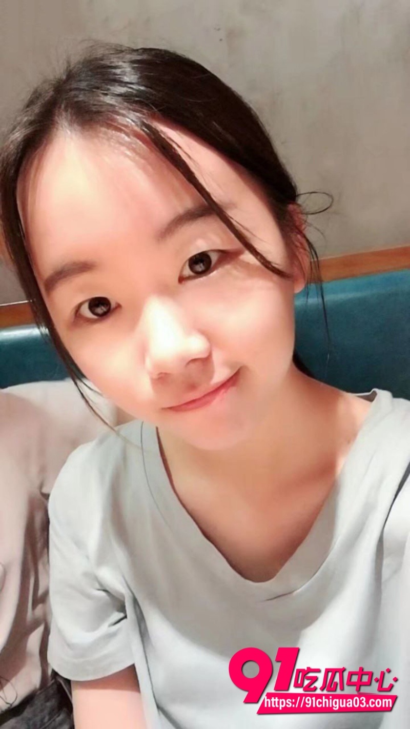 98年央企浮荡小母狗婚内出轨 同事口交内射曝光1