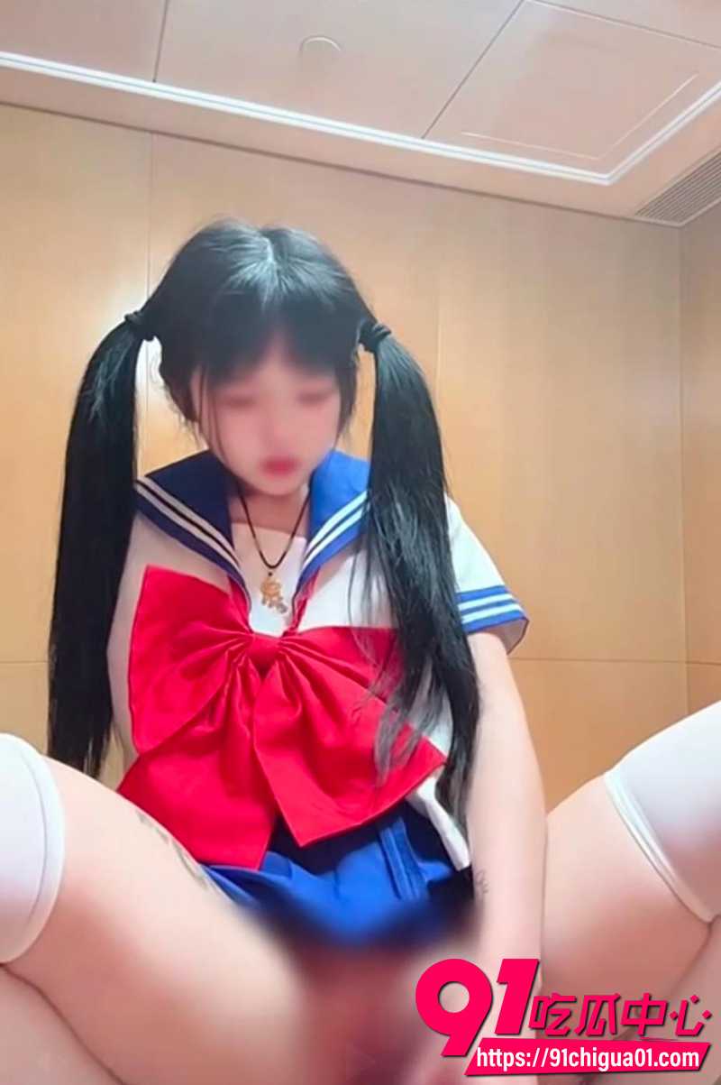 5双马尾萝莉 3