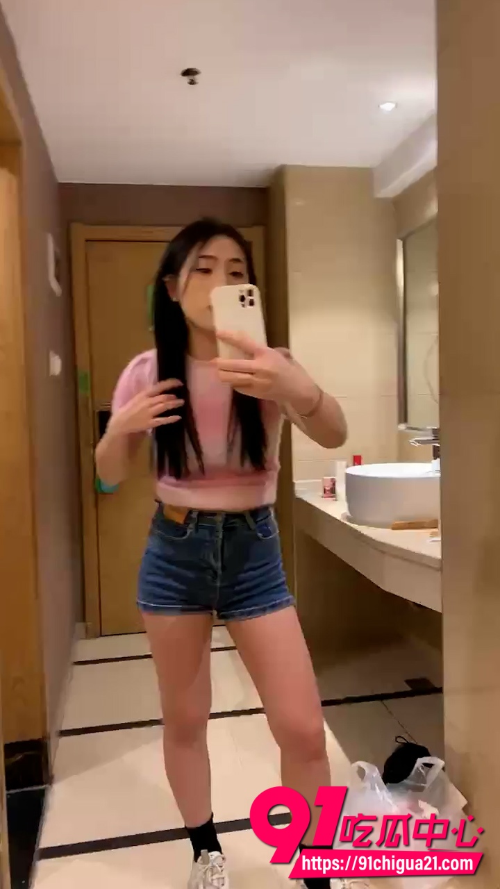 高颜值纹身少妇1 高颜值纹身少妇1