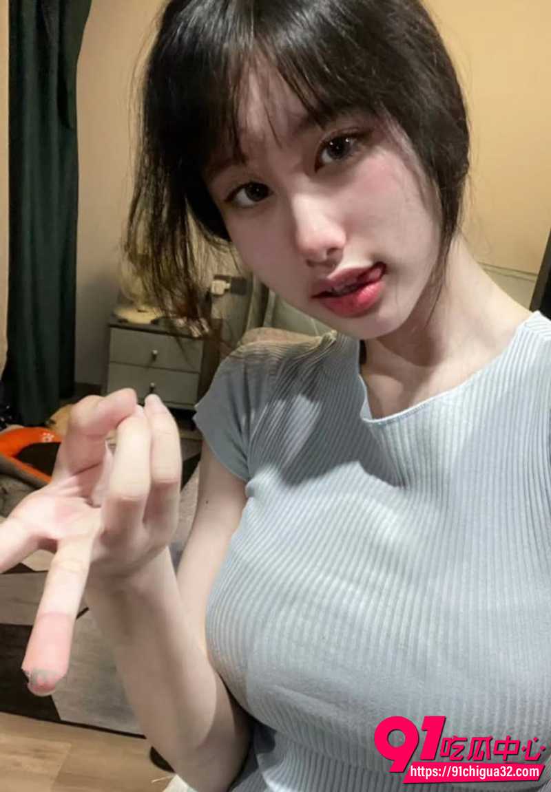 成都双流学校母狗韩婷 私密照和男友激情视频泄露 清纯洋溢面容让人心动！