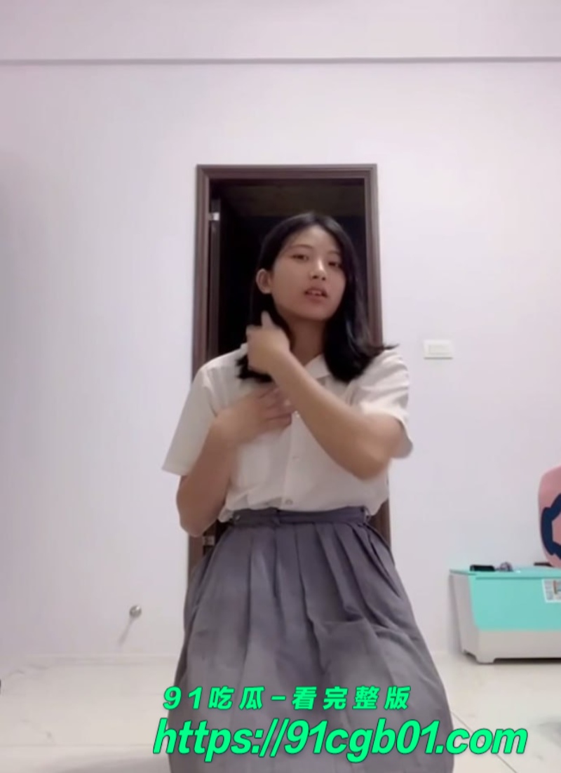 美女大学生模特面试被诱骗脱光 娇嫩酮体私密部位展示 云盘泄密尺度炸裂