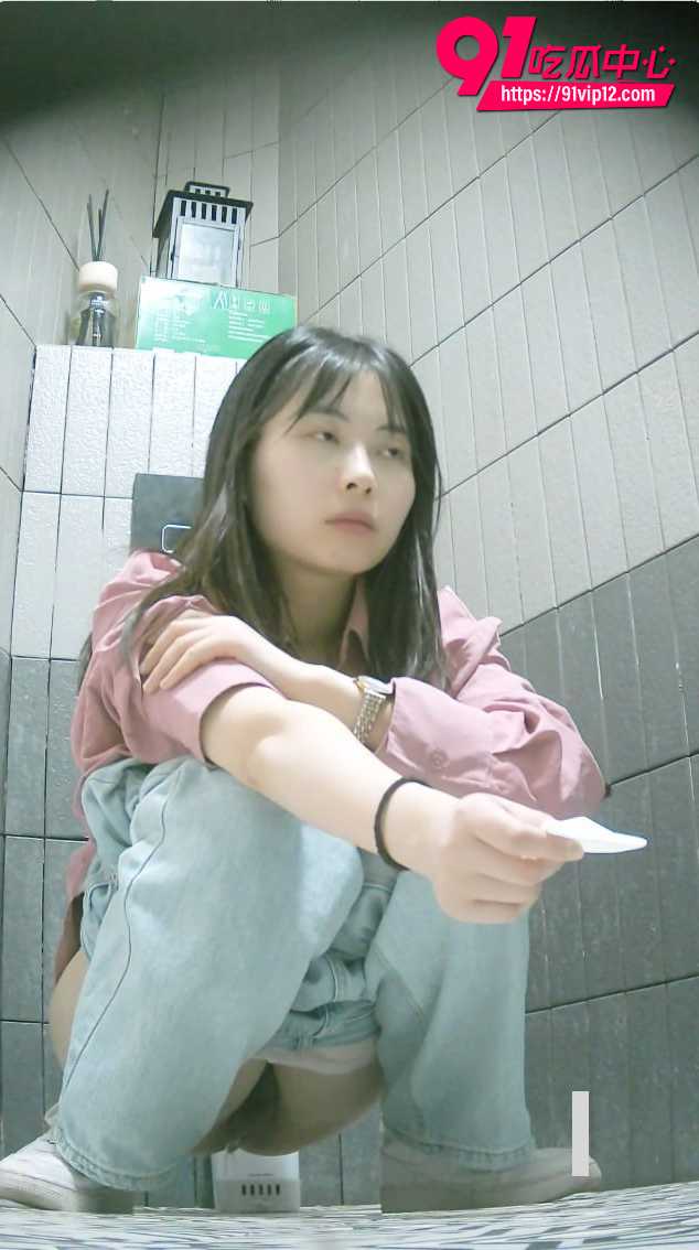 真实偷拍女公厕4