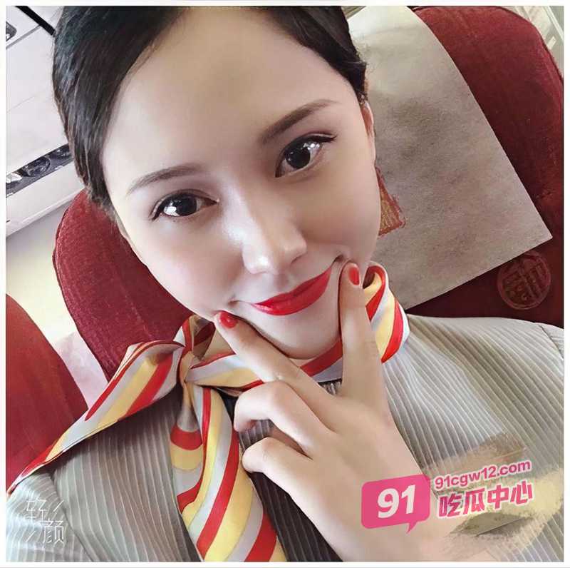 百度云泄密 空姐约炮土豪哥视频曝光 深喉口交卖力侍奉 全自动上位骑乘 爽到停不下来！