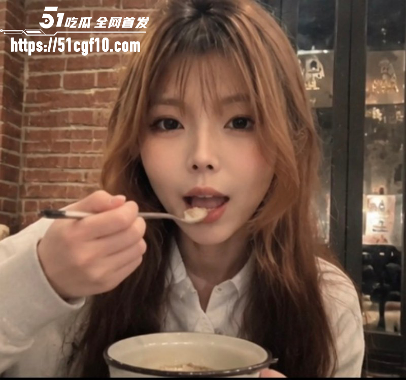 山东大学李思琪分手后私拍泄密02