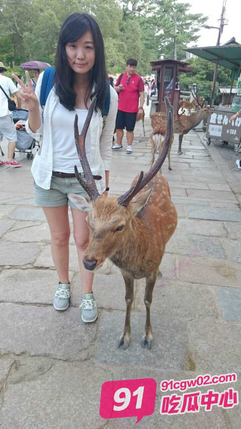 湖南妹子孟小雅云盘泄密 外表清纯的妹子没想到私下却如此淫荡！