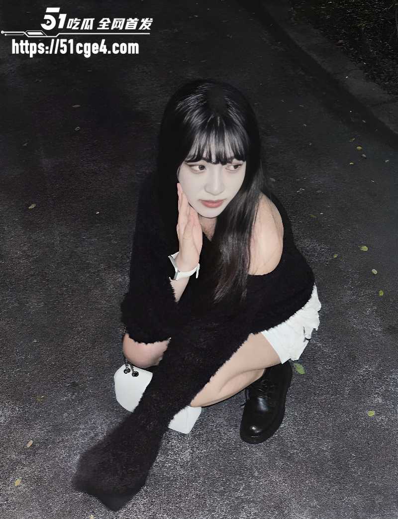 tiktok网红 Yay 早期下海福利  2