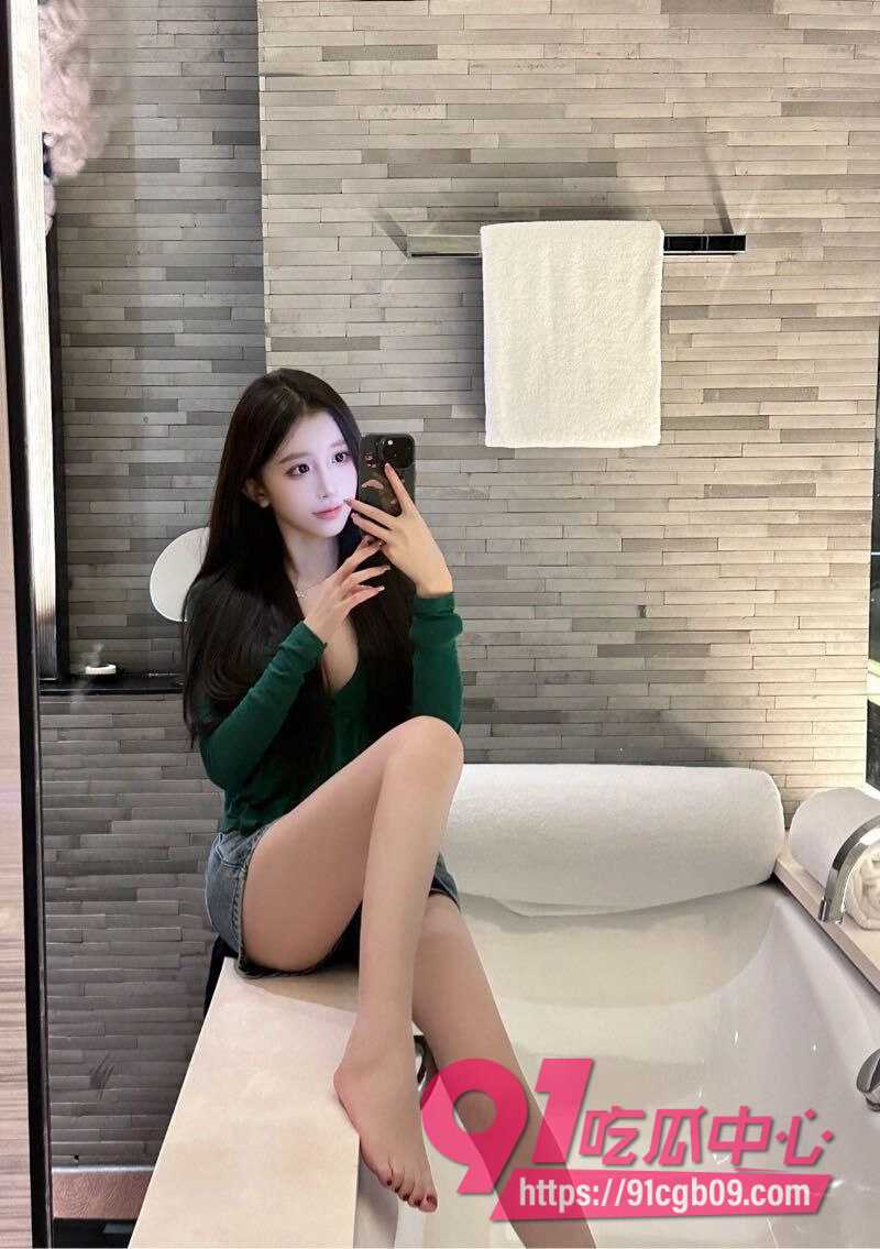 小仙女醉酒一对十群交21
