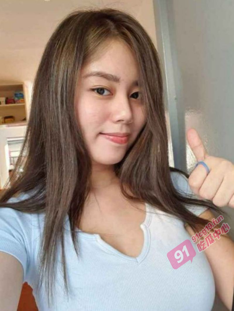 越南真实出轨！ 闷骚妻子出轨好兄弟被丈夫发现 丈夫怒甩网络曝光离婚 ！