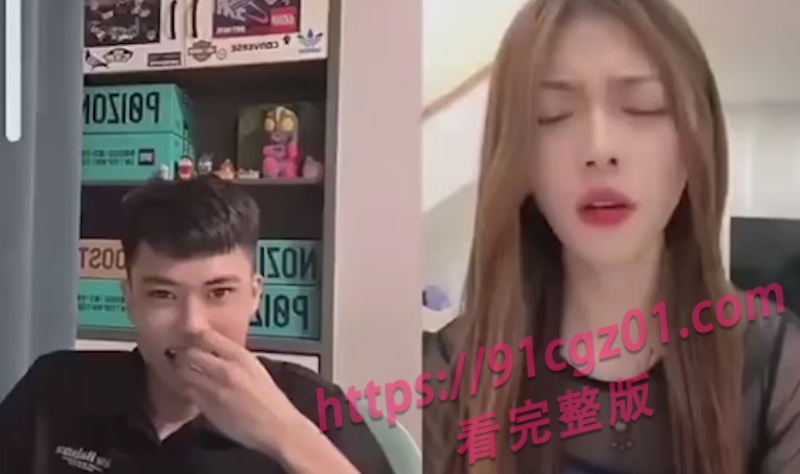 快手反差女主播pk 在直播间大秀自慰绝活～