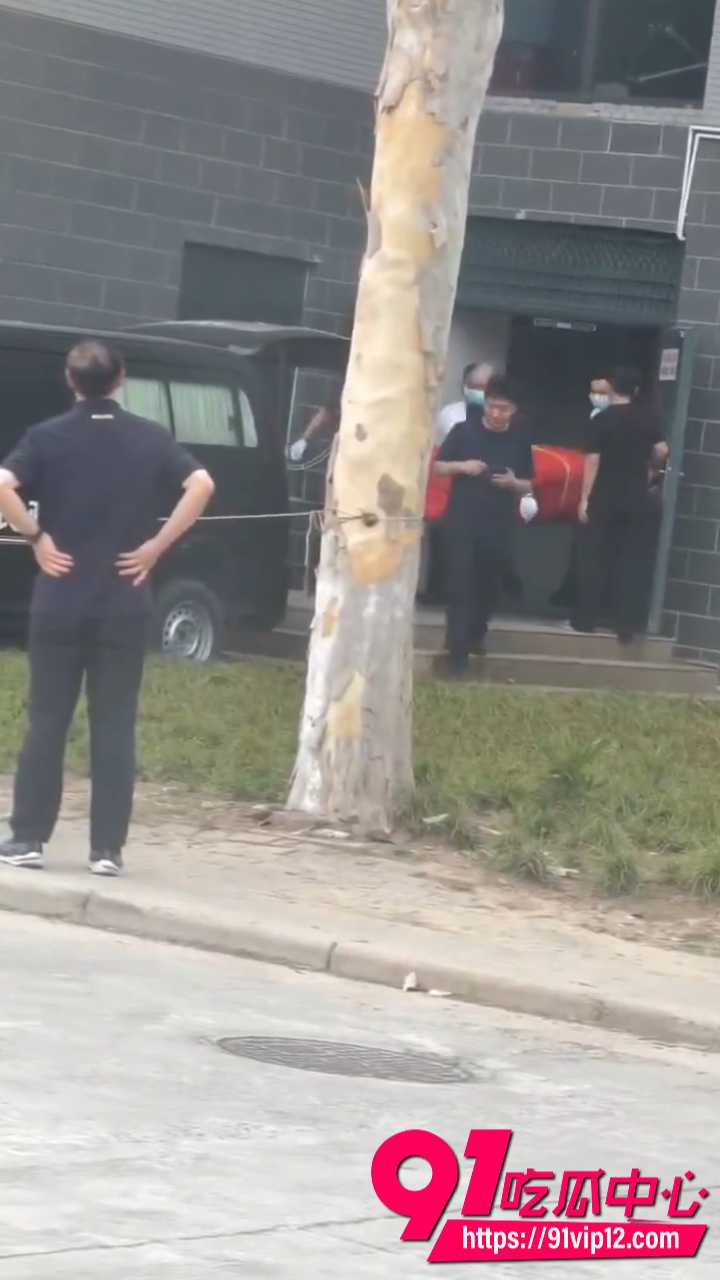 河南牧业经济学院持刀伤人事件1