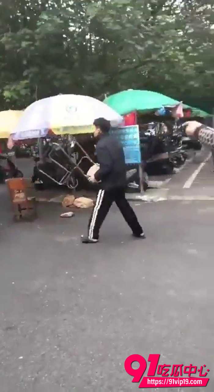 广西鑫宏东海蔬菜批发市场2