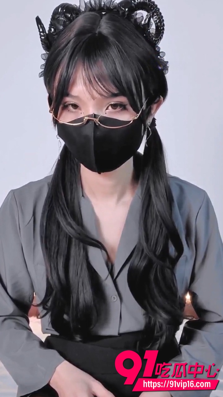 顶级伪娘jinwanxuan新作 插马眼注射润滑液 屁眼狂吞肛塞深度扩张 丝袜高跟极致玩弄