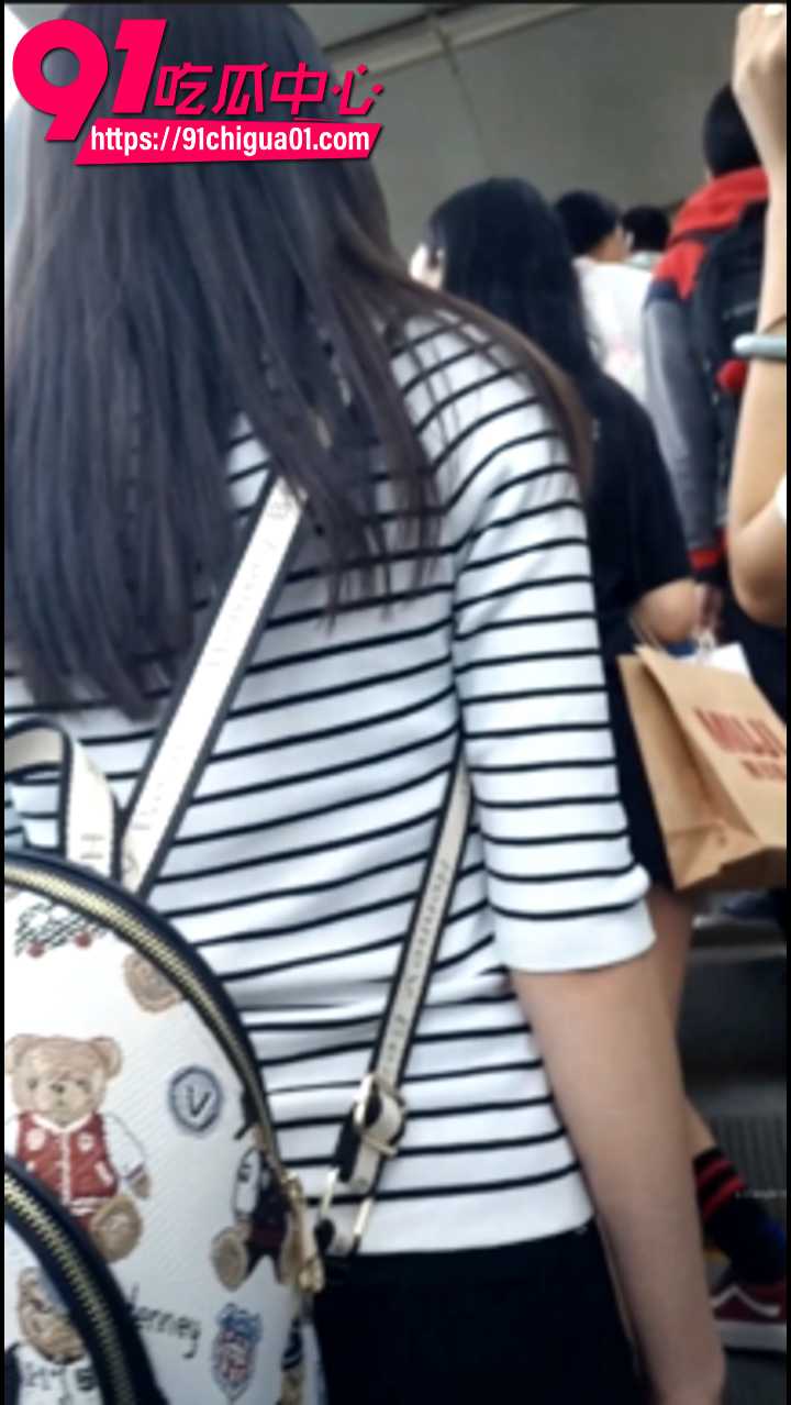 地铁涂鸦性感美少女6 地铁涂鸦性感美少女6