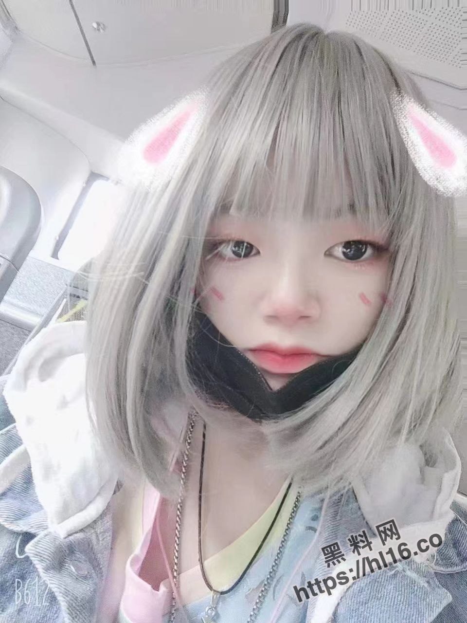 上海坦克骚母狗菲菲无业游民一个，每天的任务就是找金主爸爸卖逼，被金主爸爸爆光视频