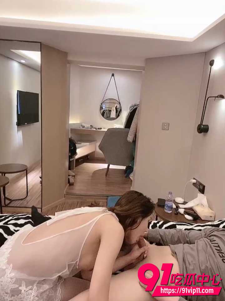 国产伪娘李智贤酒店激战3