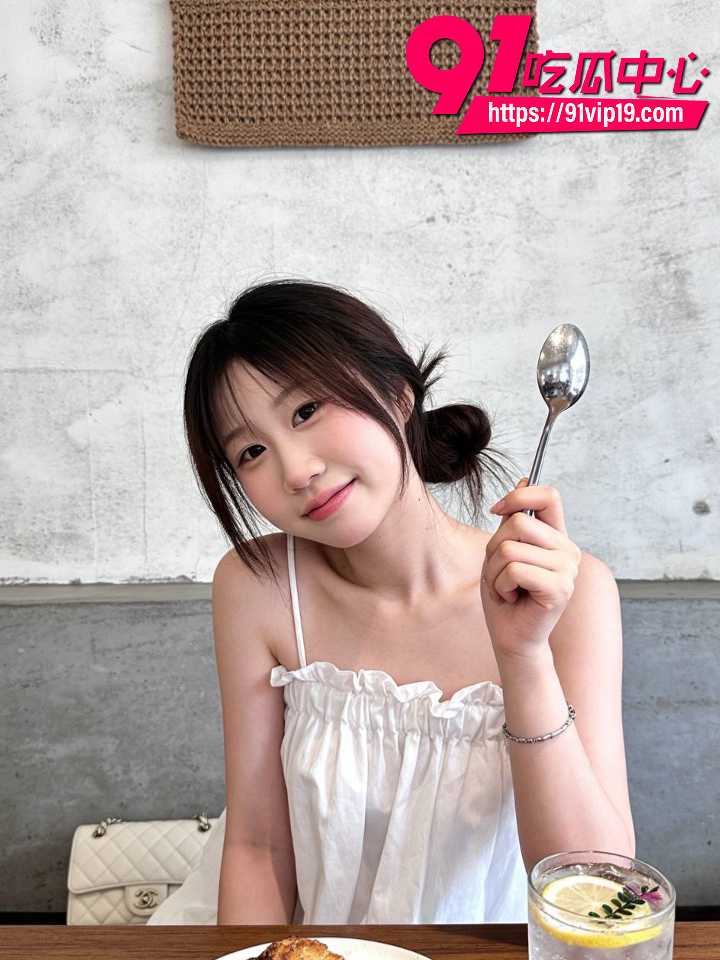 南山婧婧私密视频流出5