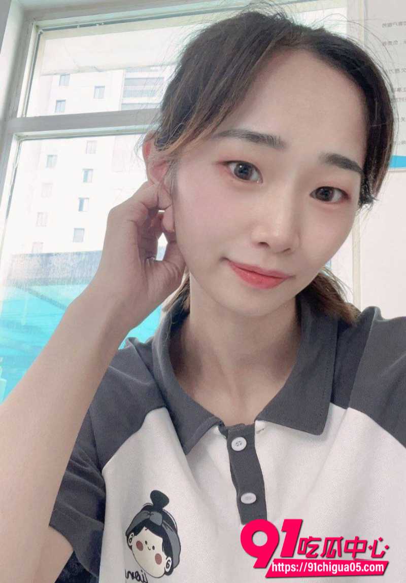 天津滨海小学教师王雪2