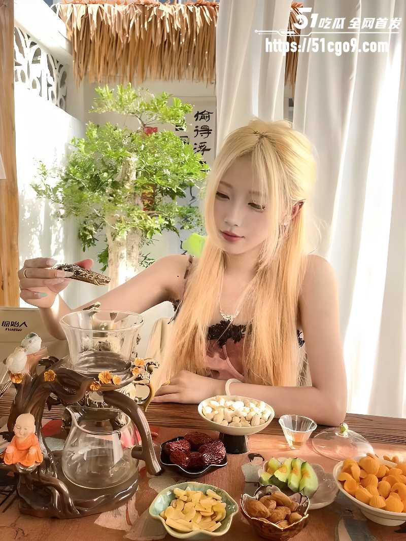 潍坊反差母狗 孟子谦 不雅视频第二弹 2