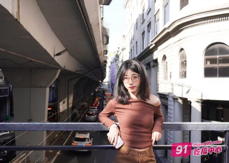 女友南京出轨被实锤 群友化身福尔摩斯 仅一张照片找到出轨证据 配图44