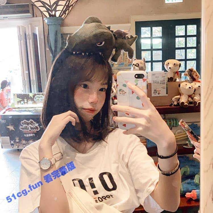 能仁技校女孩职业学校蜂腰翘臀卡哇伊小姐姐薛XX被校男友强拍啪啪啪过程视图流出