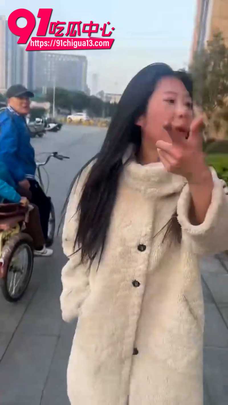 虎门木然庞凤华出轨被对象暴打15