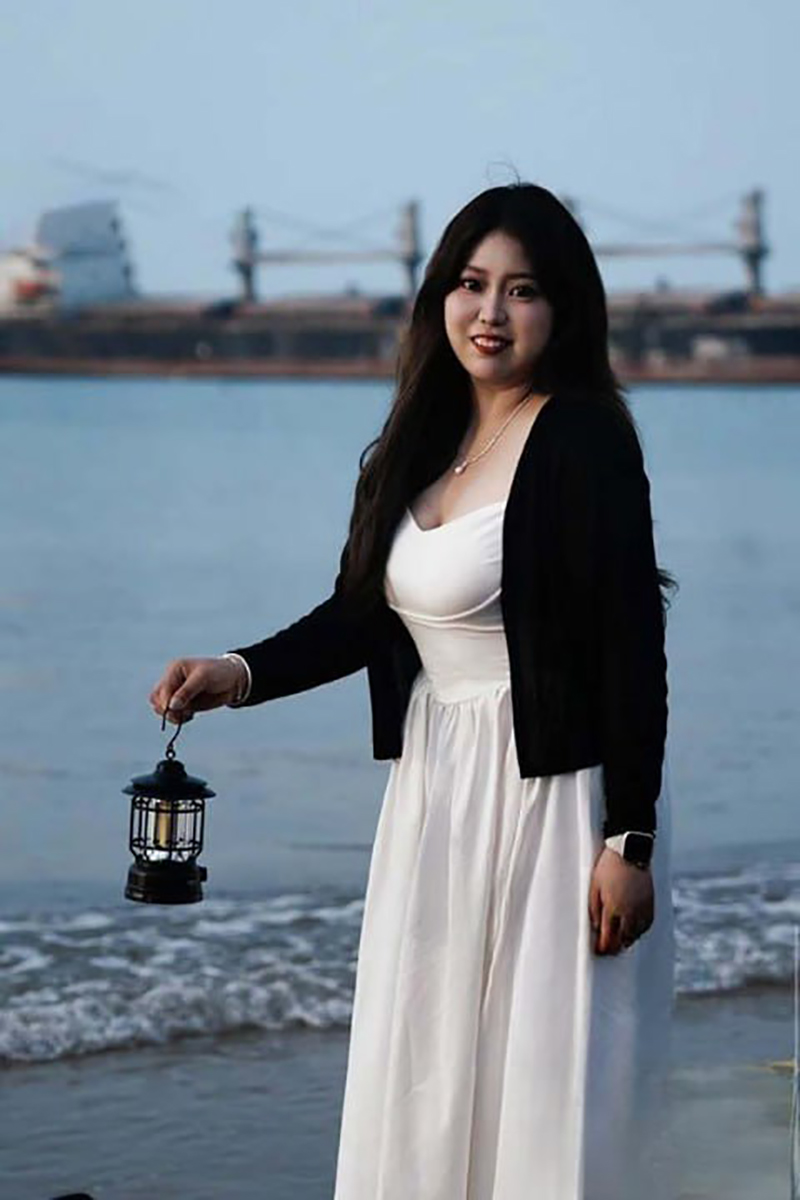 河南农大烟草专业徐悠然 追求刺激曾在公共场所跪舔小鲜肉！ 配图8