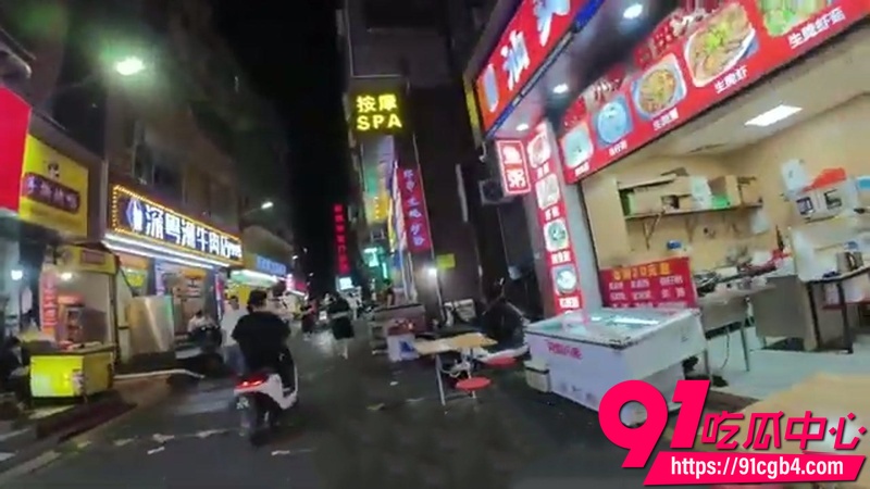 深圳福田城中村 夜探黑暗小巷 按摩SPA推油店一家接一家 黑丝学生服妹子后入啪啪浪叫连连实况2