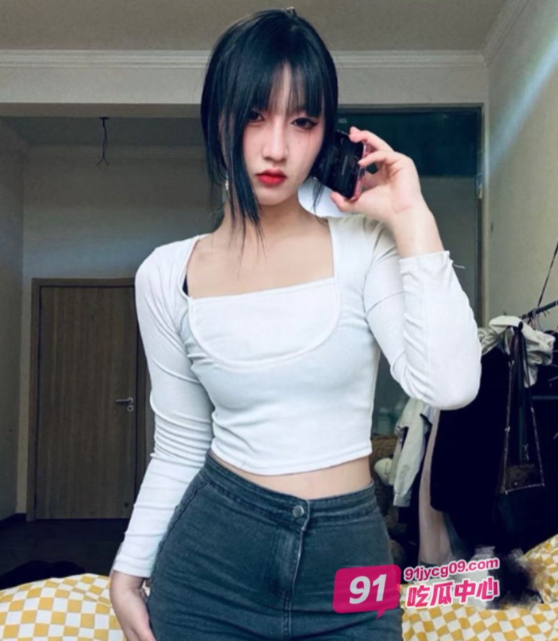 云南楚雄李华美被曝光私下外围卖淫 250就能上是真不值钱啊！ 配图10