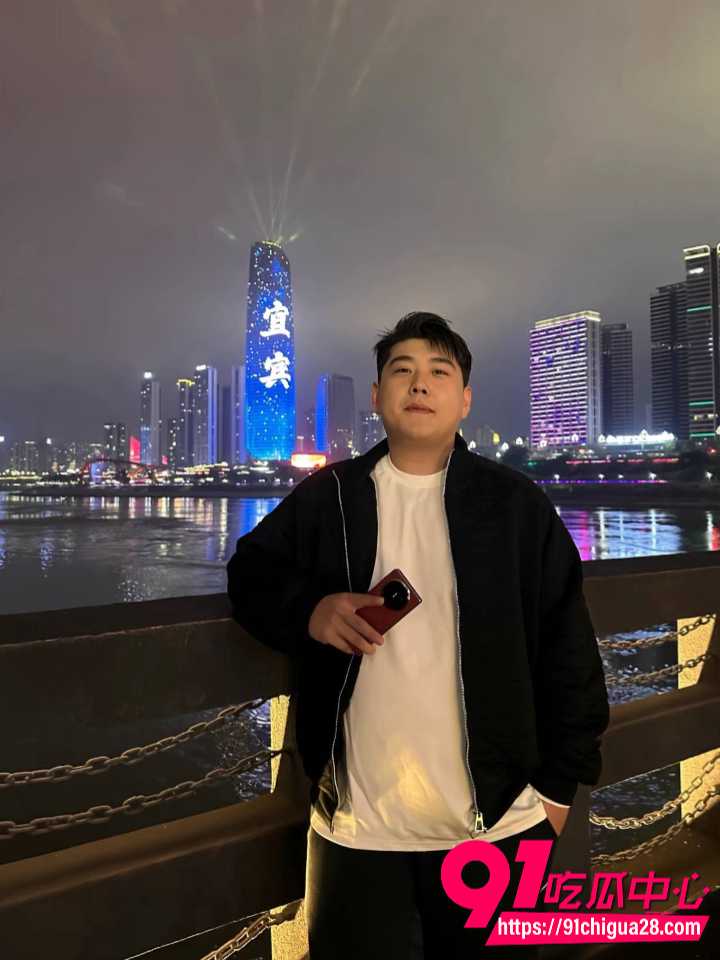 西安工学院男生明泽远Pua女友 花掉近30万同时约10多女生开房打游戏传性病 事后造谣诋毁前女友