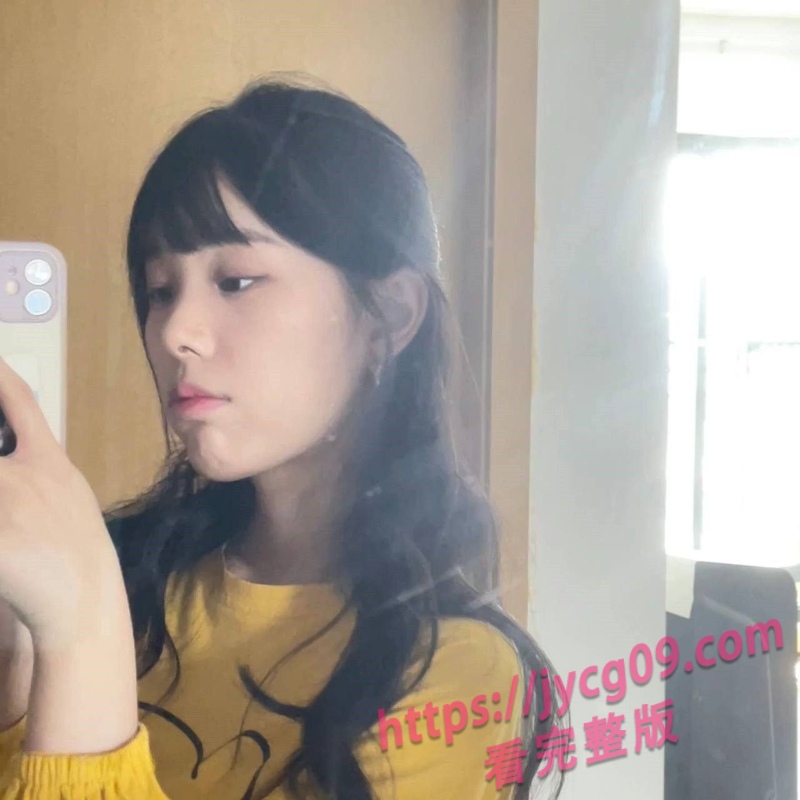 南京女大学生李俪视频流出 颜值在线却遭情感背刺！ 配图