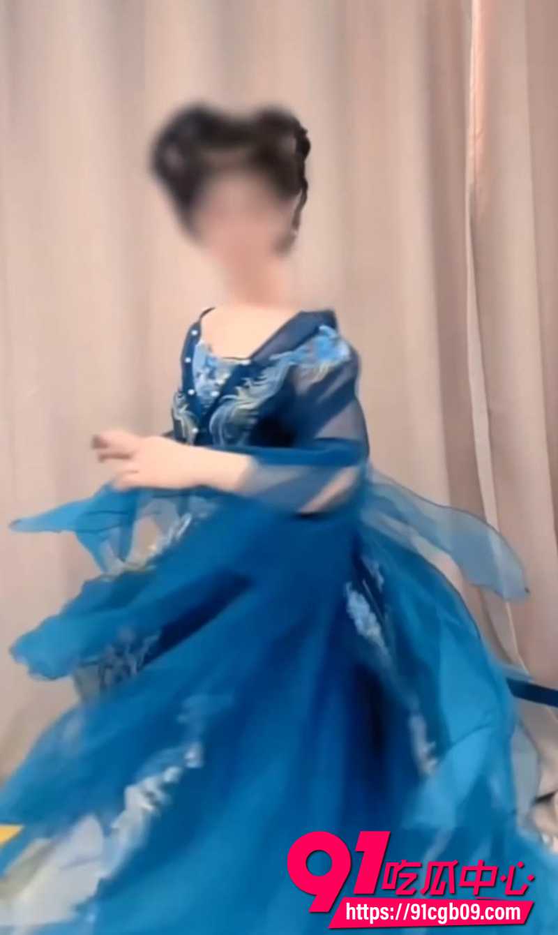 2025纯欲裸舞天花板小乔以安3