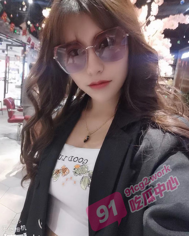 高颜值御姐女客户～SM虐操御姐小母狗 胡言乱语“主人 我想操你”
