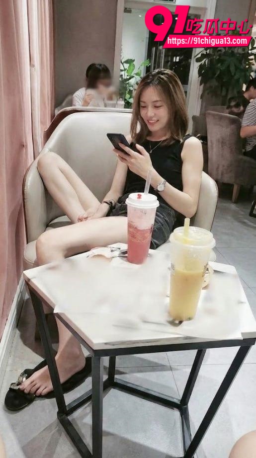 聊骚约炮被原配老婆曝光1 聊骚约炮被原配老婆曝光1