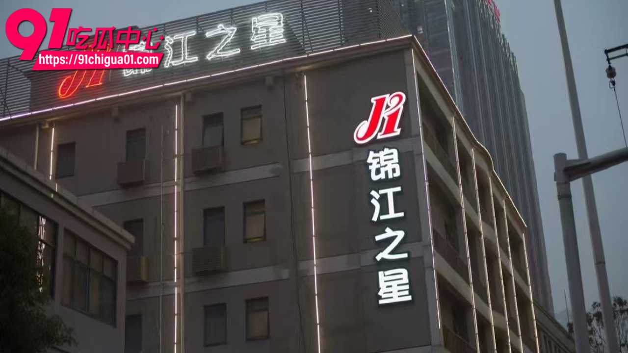 住酒店发现多处暗门6