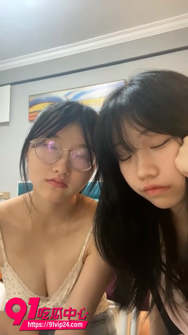 困困兔闺蜜0