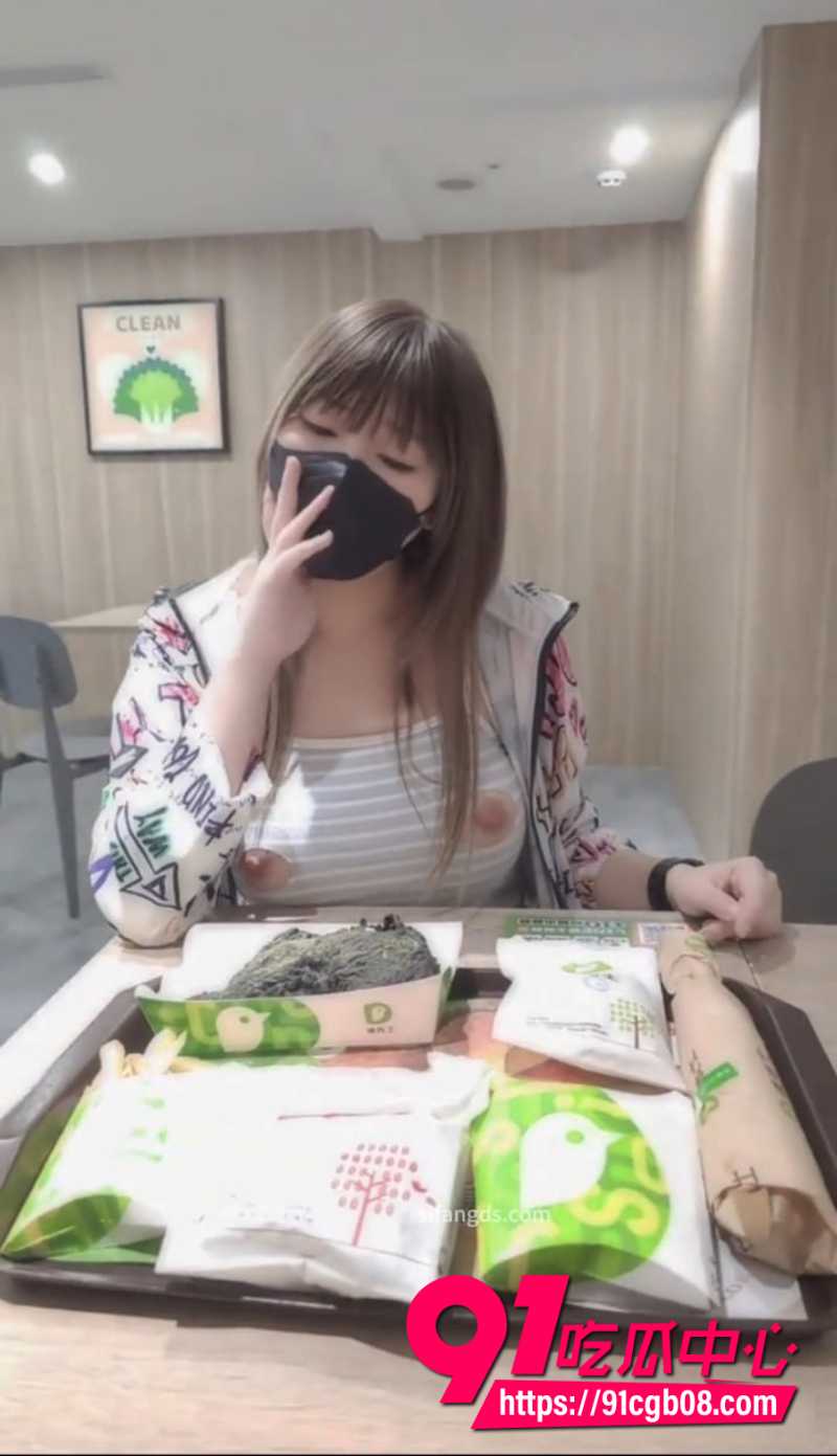 推特色欲少女小小Q  9