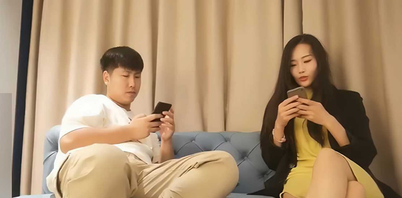 小宝寻花 酒店约炮高挑外围妹 小骚货主动骑乘榨精 唯美骚躯被猛操泻火！