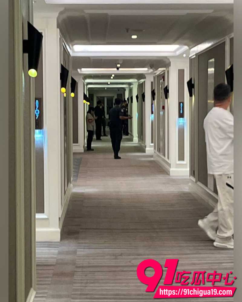 美以联手轰炸伊朗 4