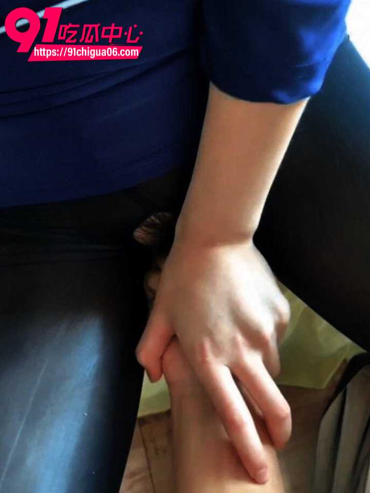 极品姐姐制服黑丝极致诱惑3
