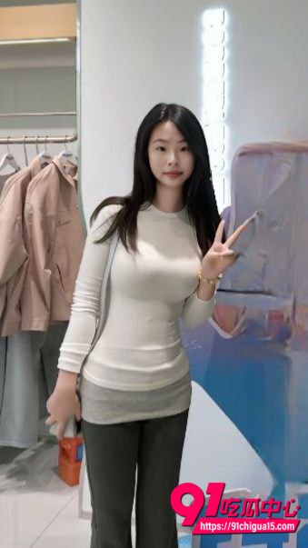 贵州吴婕裸贷视频流出3 贵州吴婕裸贷视频流出3