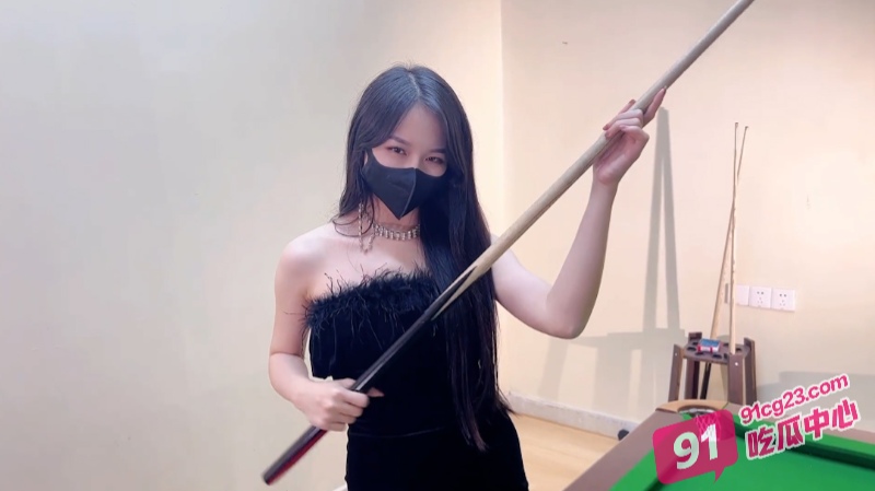 “打台球吗？哥哥”打完球洞插逼洞 全套服务尽享人生颠峰！ 配图
