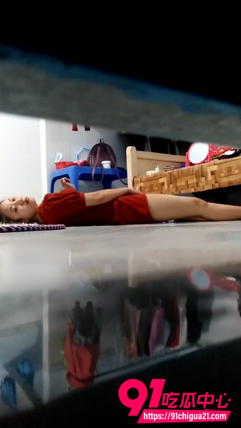大神厕拍美女自11