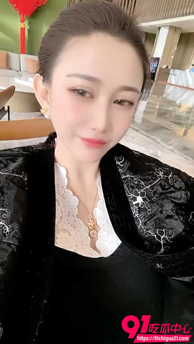 山西抖音网红王炸姐 直播突发脑溢血 生命最后三秒全程曝光！ 配图3