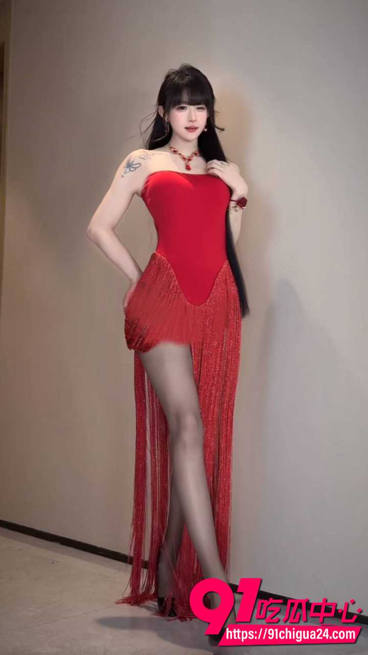 黑丝红裙兔女郎制服诱惑9