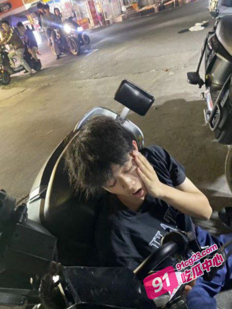 调戏自己婶子活该被打！广东潮汕侄子调戏小婶不成反打小叔 配图3