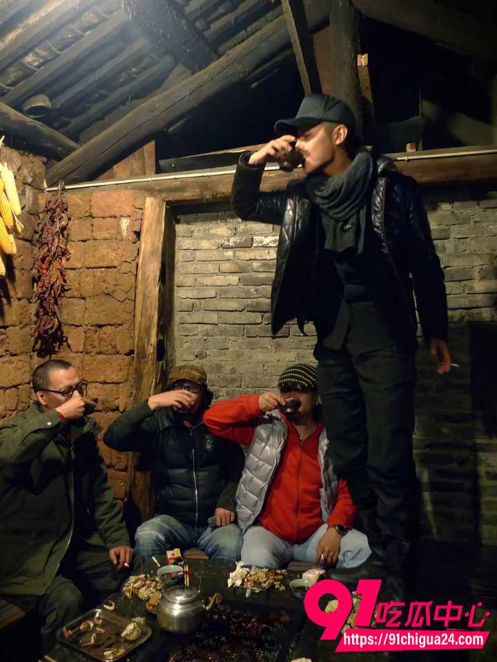 大冰从丽江炮王变身人生导师16